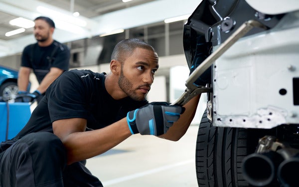 Bloomfield Hills Collision Center in Bloomfield Hills MI